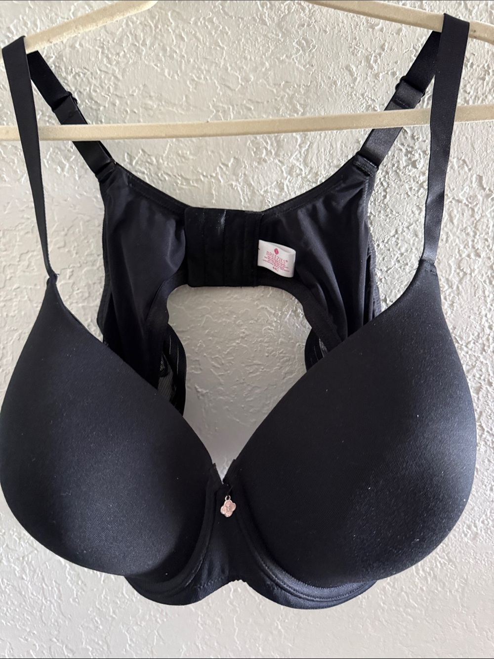 Breezies 44C Black Full-Coverage Support Bra